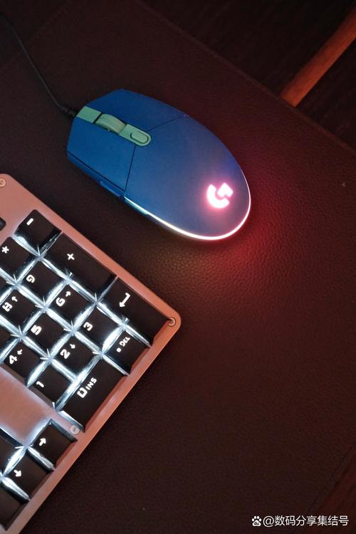 鼠标电池和充电