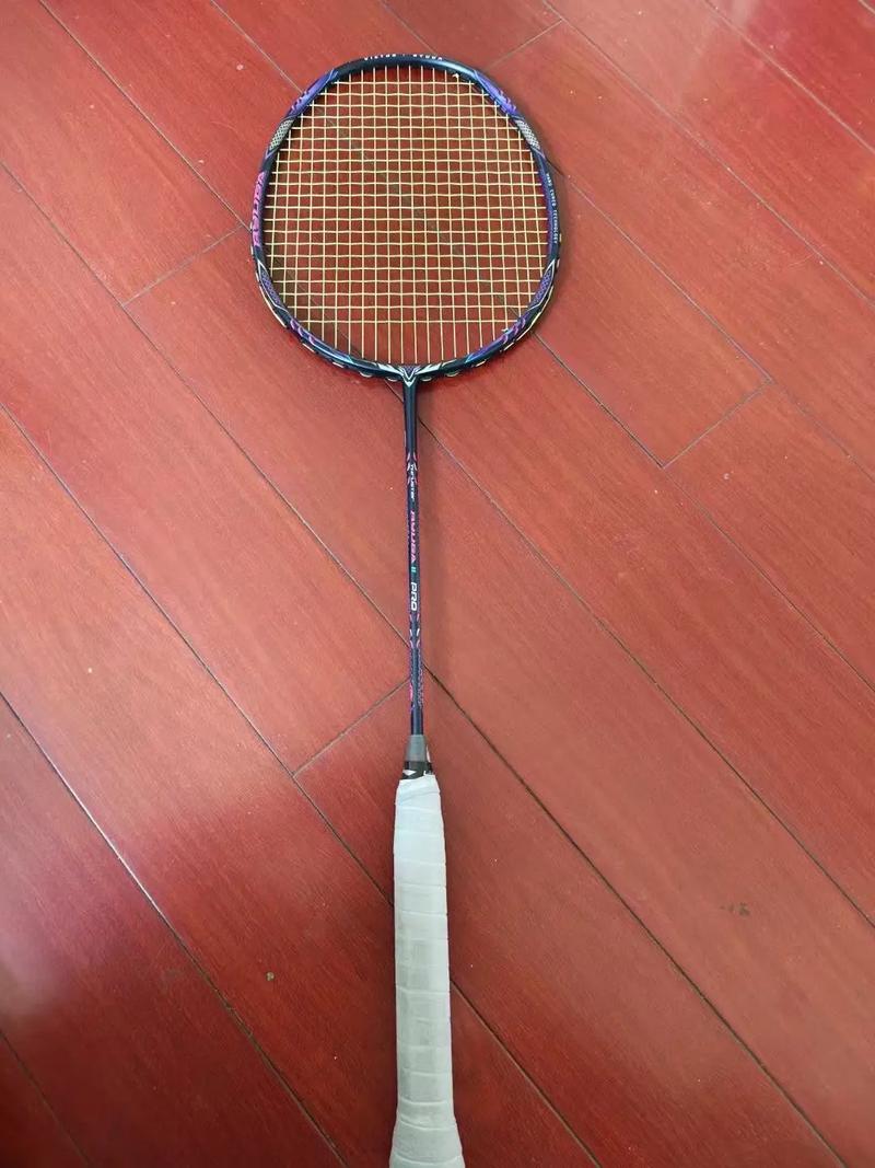 虹龙G62竞技款深度评测：三模连接+26000DPI，百元价位的高性能游戏鼠标