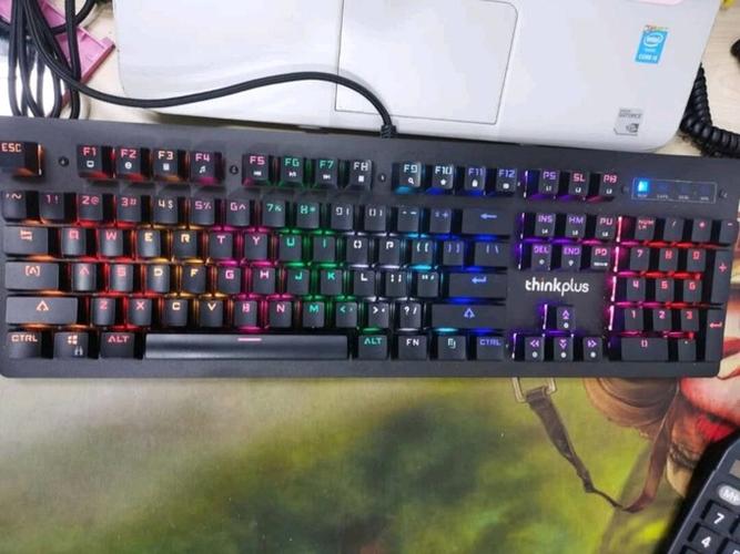 用户选购键盘场景