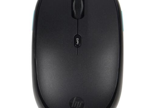 黑色无线鼠标在办公桌上