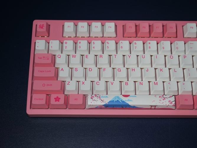 A.艾酷3108RF双模机械键盘评测：V3Pro樱花轴加持，无线游戏新选择