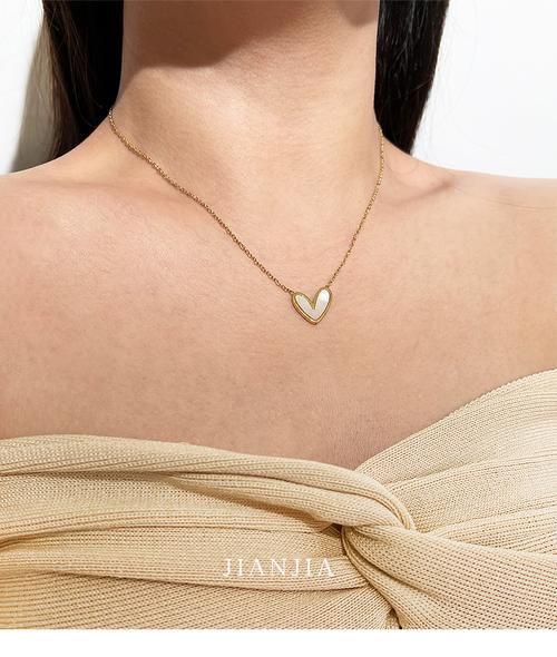 键盘购买决策场景