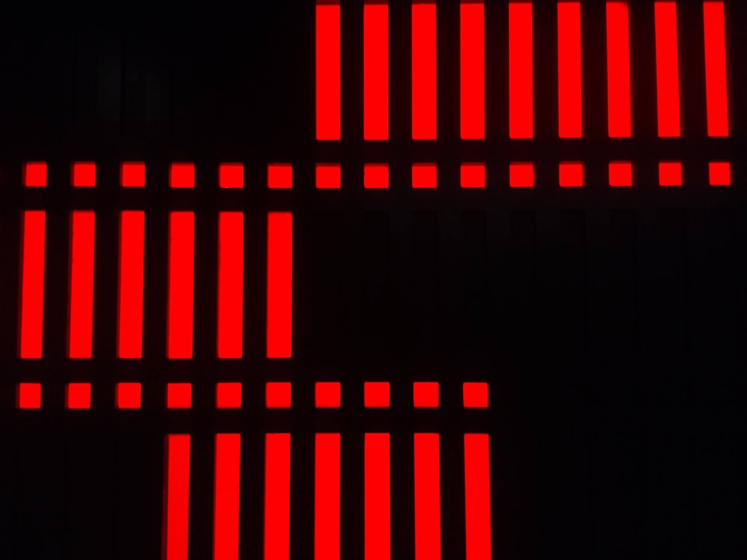 键盘在办公环境中的使用场景