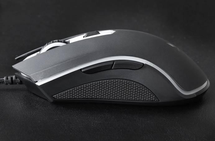 鼠标在游戏桌面上的追踪测试