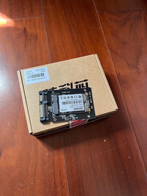 用户在选择电脑硬件时的决策场景