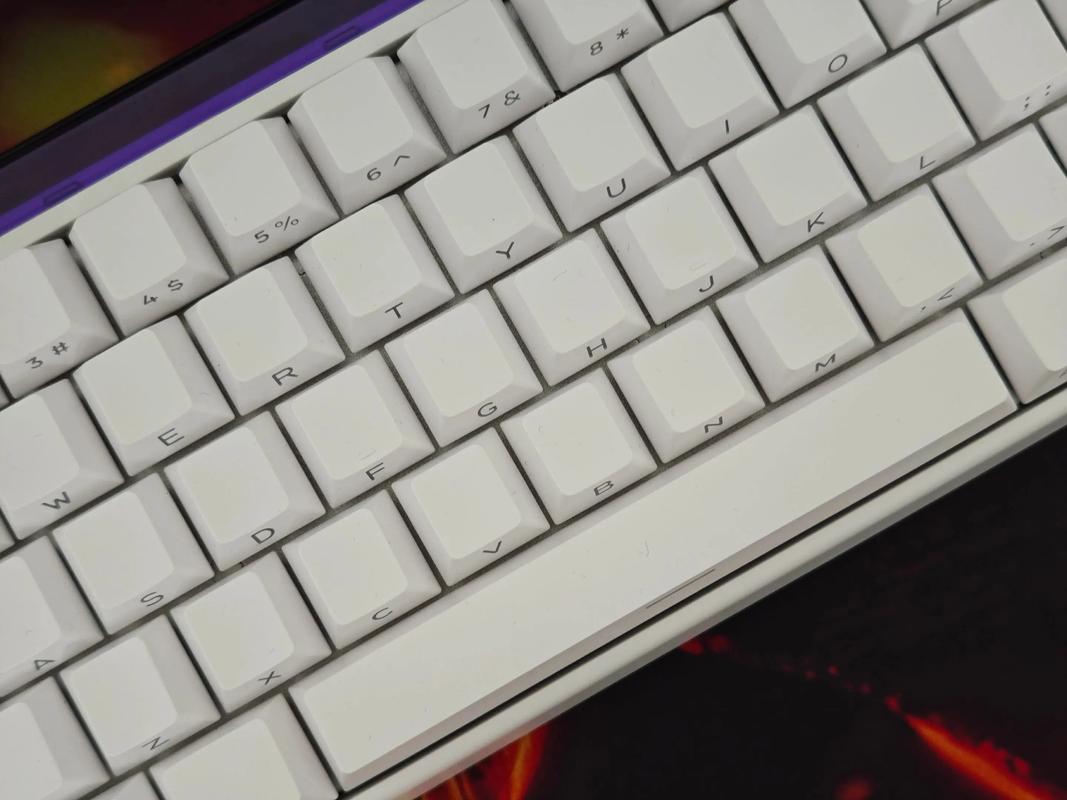 机械键盘轴体特写