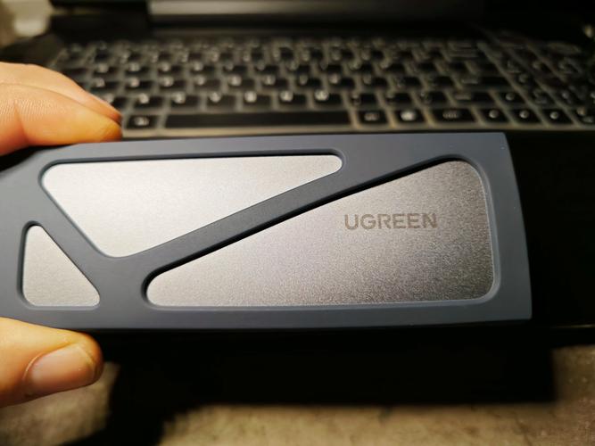 鼠标在多种使用场景下的适应性