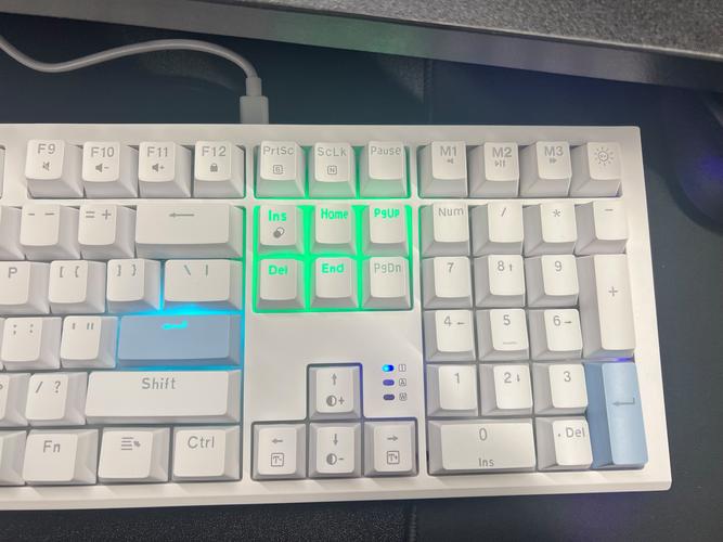 键盘内部轴体结构