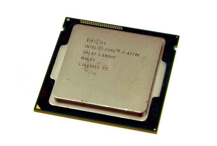 Computer chip with circuit board