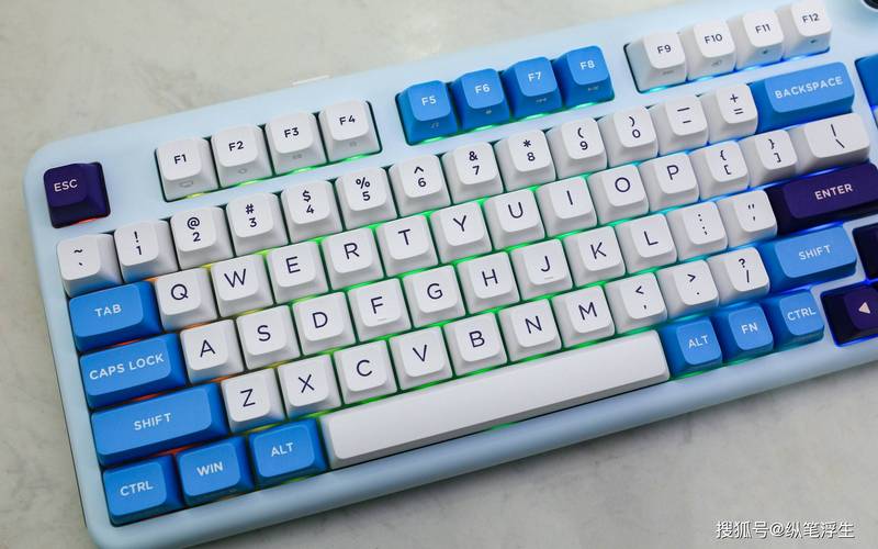 机械键盘轴体特写