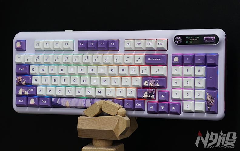 珂芝Z98潮玩版冰晶轴评测：98配列新宠，RGB灯效与全键热插拔的完美结合