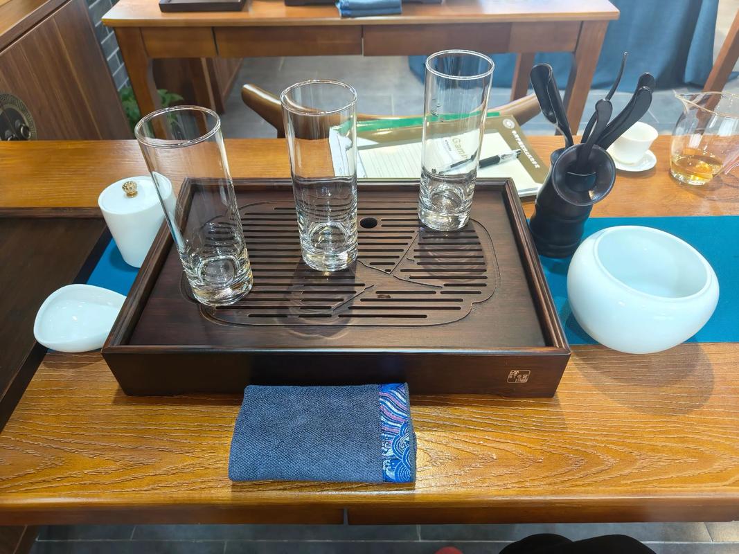 Price tags and calculator next to a keyboard