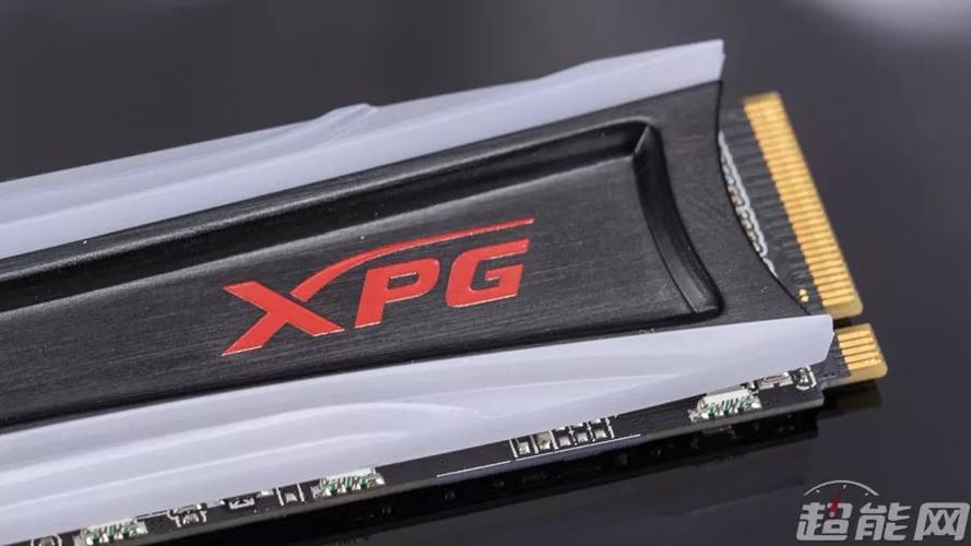 威刚XPG S40G vs SSK飚王MP001 pro vs 玖合256GB SSD 深度对比