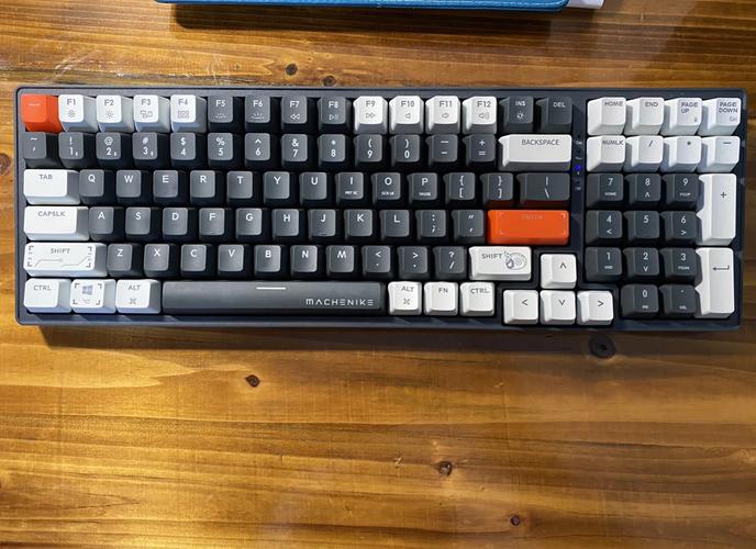机械师K600无线机械键盘深度评测：紧凑布局+双模连接，办公娱乐全能之选