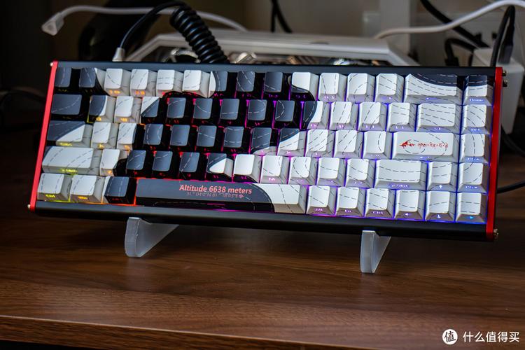 测试设备连接键盘，测量响应时间与性能