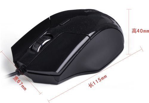 鼠标在办公桌上使用场景