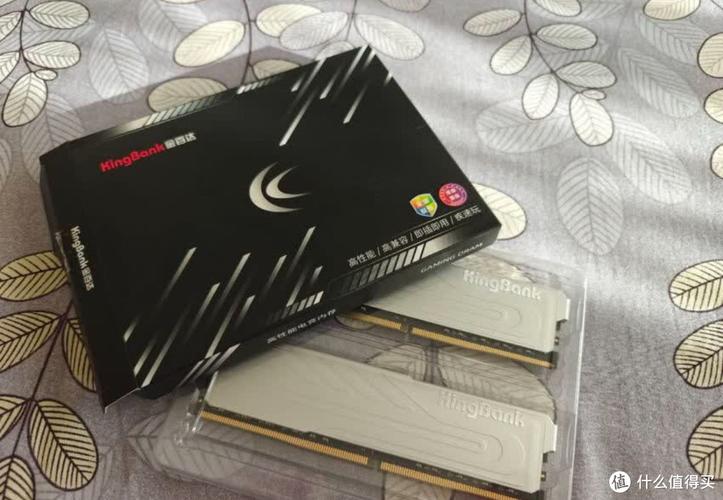 内存散热片细节