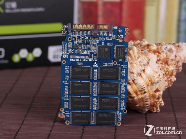 亿储J11-256G固态硬盘评测：高性价比SATA3入门之选