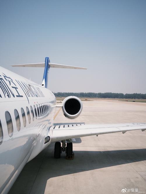 航世K155 vs 雷柏E9300G升级款 深度对比