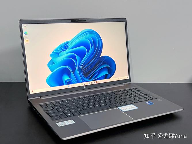 硬件组件展示技术细节