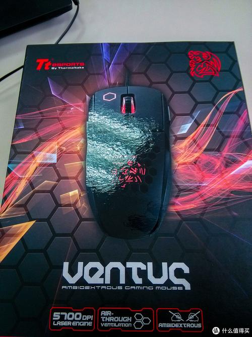 电脑散热风扇，象征高效冷却