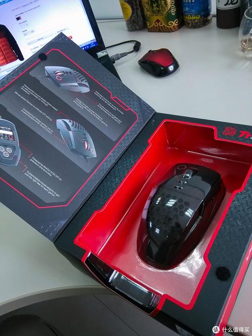 电脑外设展示架，突出选择多样性