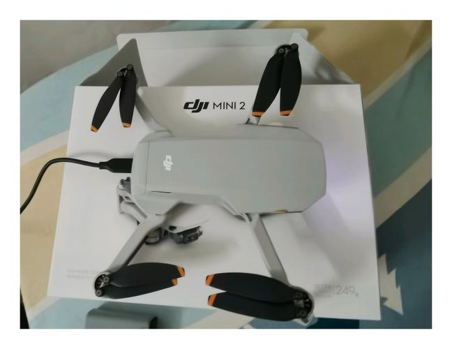 维辰思YF18T评测：18.5英寸便携触控屏，商务办公新选择