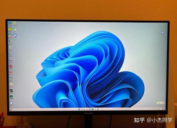 显示器底座和接口细节