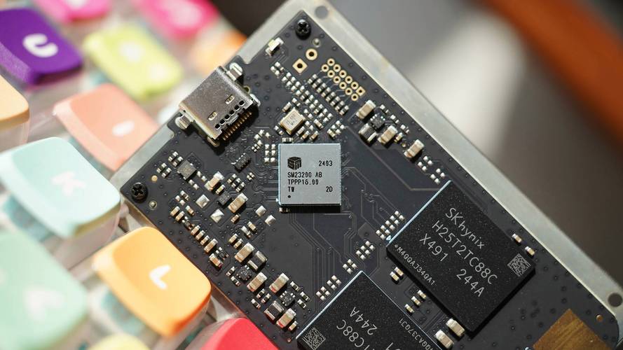 硬件散热和温度监控示意图