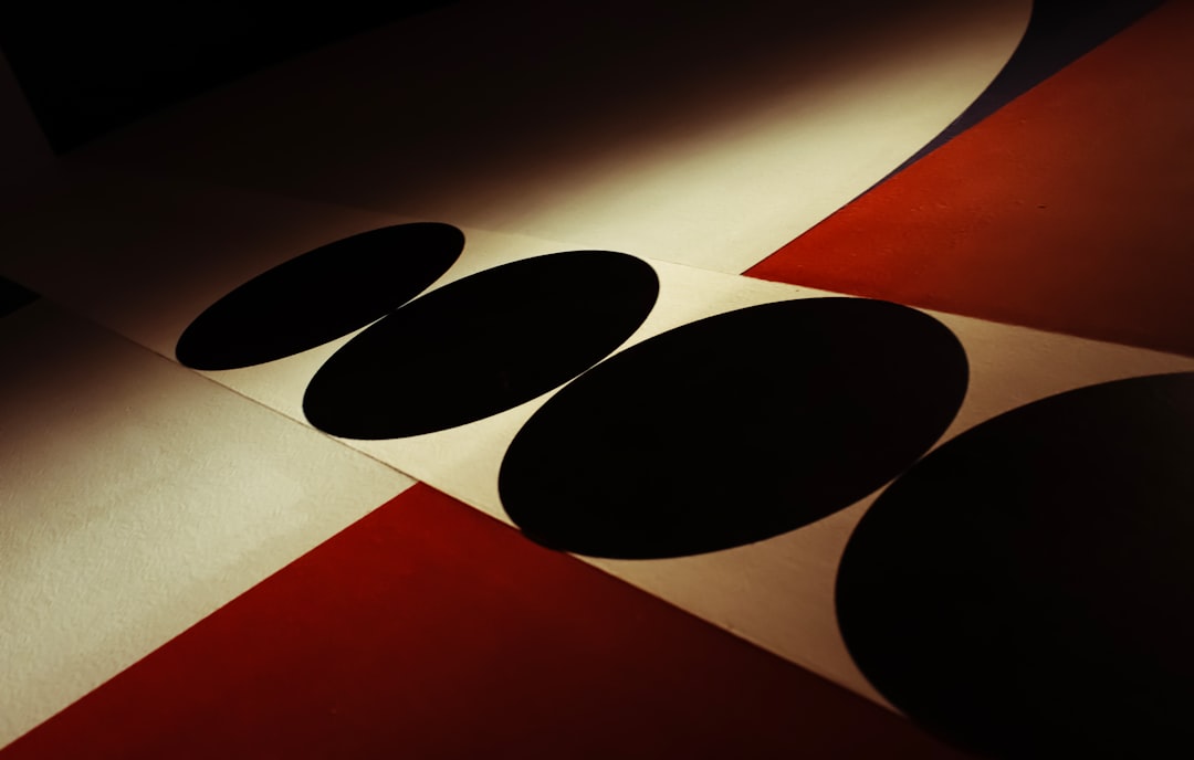 价格与性价比分析图表