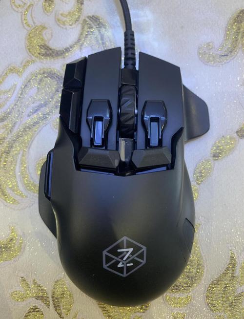 游戏鼠标性能测试场景