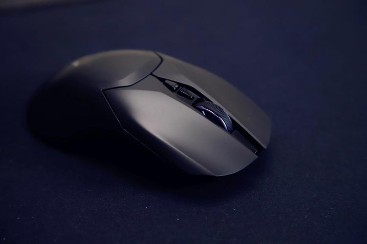 游戏鼠标性能测试场景