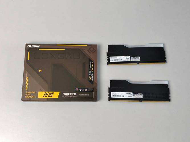 光威龙武DDR5 7200 vs 联想DDR4 3200 深度对比