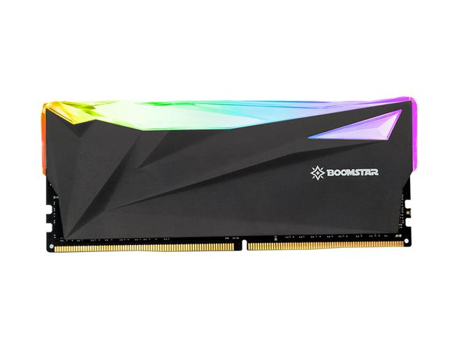 电脑硬件购买决策场景