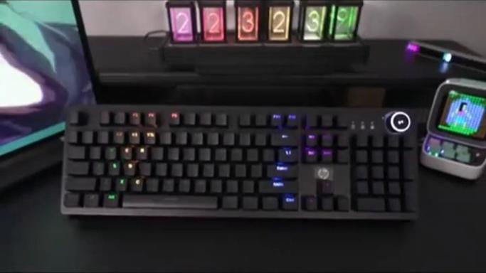 机械轴体特写,展示黑轴结构