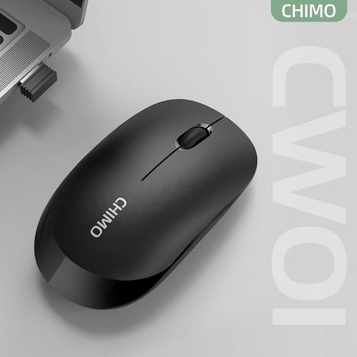 高性能鼠标在鼠标垫上进行精准操作