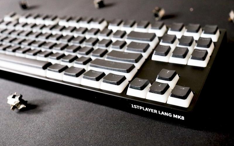 键盘USB Type-C接口特写