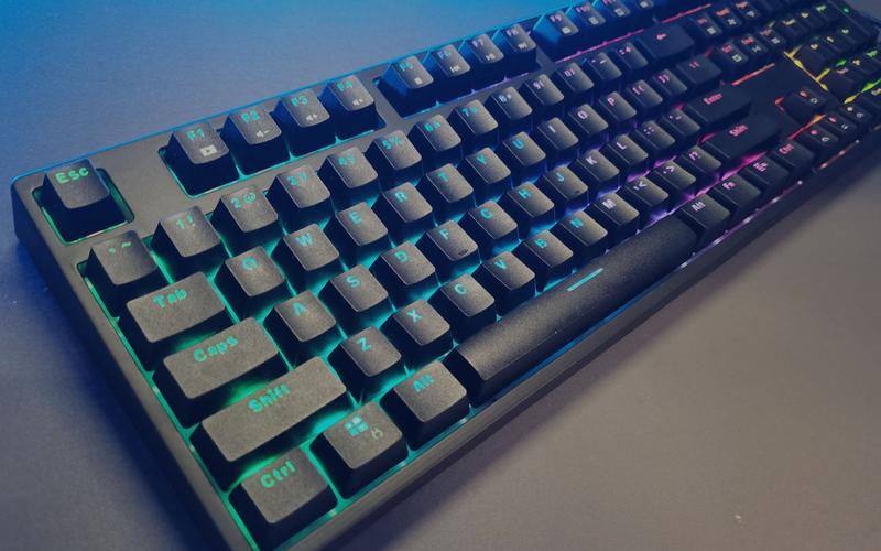 键盘购买决策场景