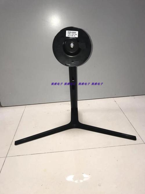 电子产品购买决策场景