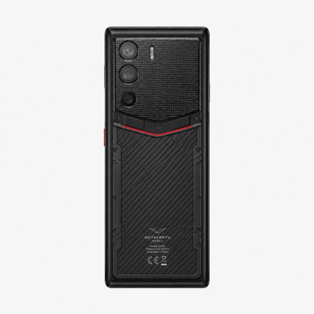 VERTU METAVERTU 碳纤维巴黎钉款（18GB/1TB）Web3.0，6400万超人文主摄，AMOLED曲面屏