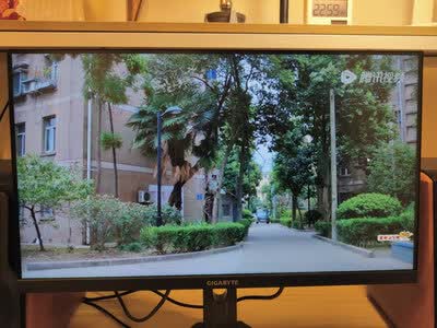 技嘉M27Q X 2.0
