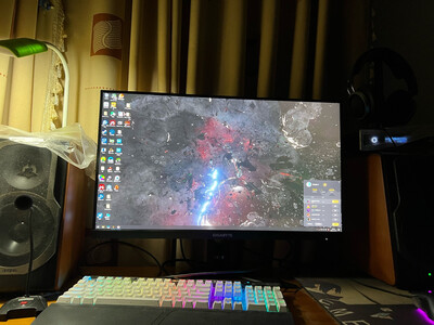 技嘉M28U